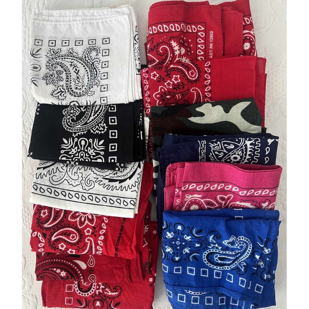 Lot Of 12 FAST COLOR, China, 100% Cotton Bandanas Paisley White Blue Red Black